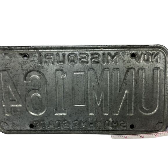 1997 VTG Missouri‎ Show-Me State License Plate UNM164 Man Cave Garage Restaurant - Picture 6 of 7
